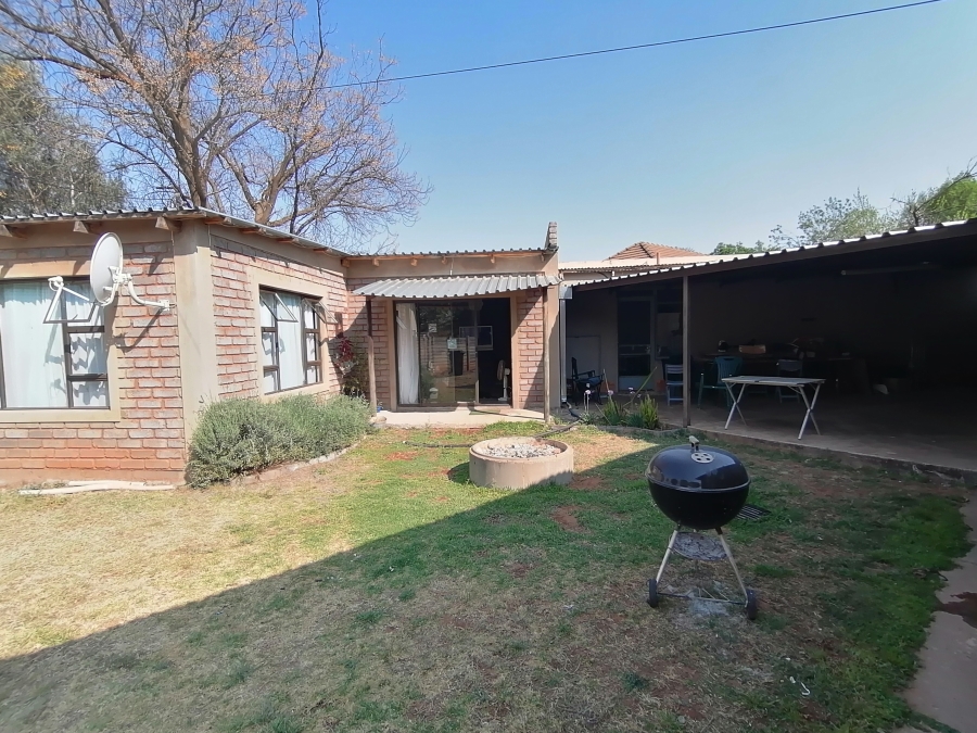 3 Bedroom Property for Sale in Stilfontein Ext 4 North West